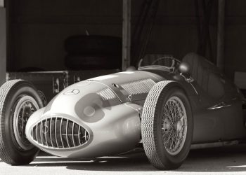 Formula 1's Hidden Force: The Power of Boundary Layers