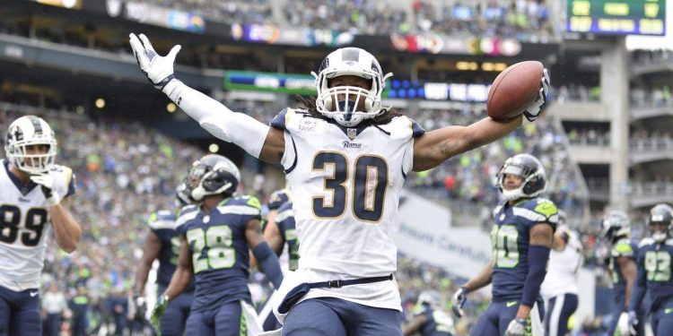 Transforming Football Viewing with Sportsurge's Free Access Solutions